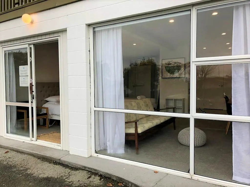 Affordable Studio Unit Close To Town Taupo New Zealand