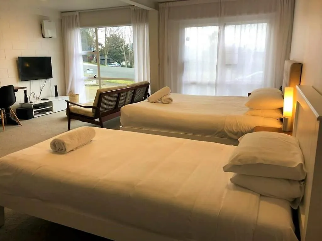 Affordable Studio Unit Close To Town Taupo 0*,  New Zealand