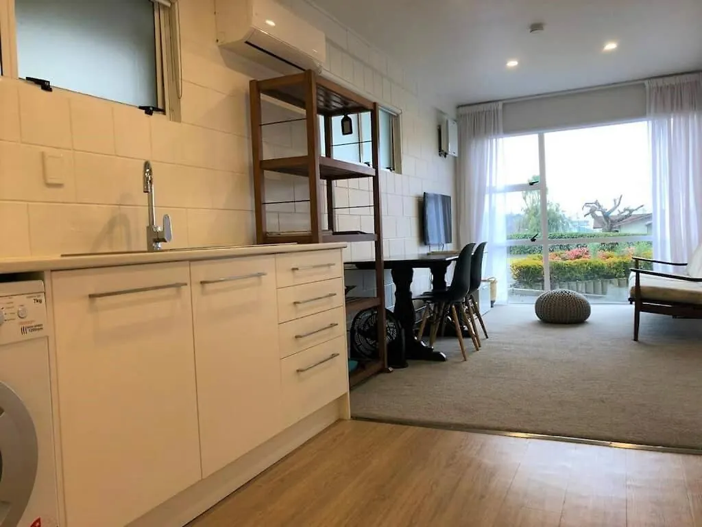Affordable Studio Unit Close To Town Taupo 0*,